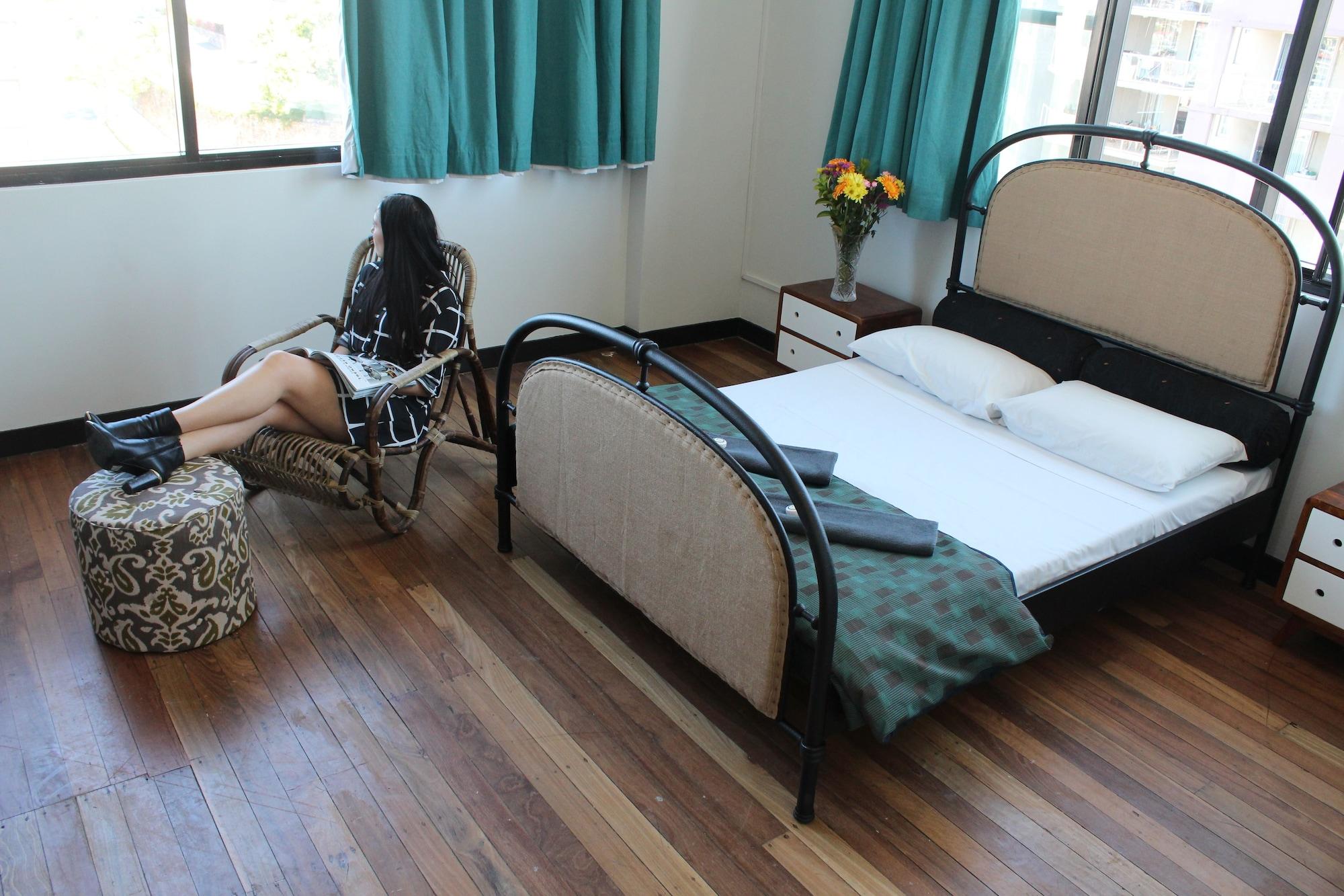 Bunk Brisbane Hostel *