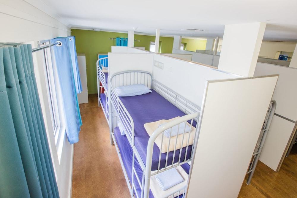 Bunk Brisbane Hostel Fortitude Valley